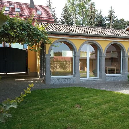 Haus Toskana, Kleines Ferienhaus Im Toskanagarten Bad Sulza Εξωτερικό φωτογραφία
