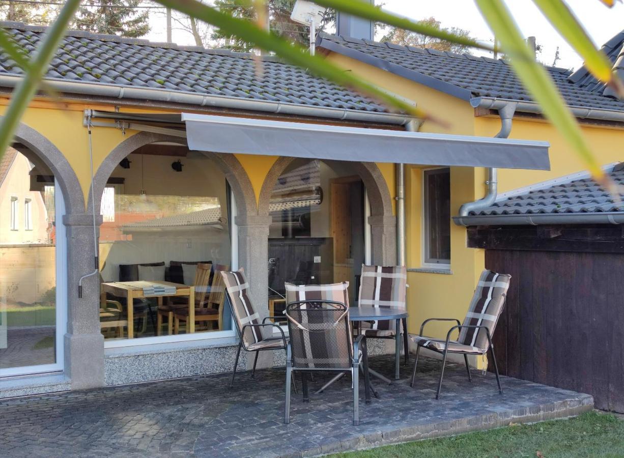 Haus Toskana, Kleines Ferienhaus Im Toskanagarten Bad Sulza Εξωτερικό φωτογραφία